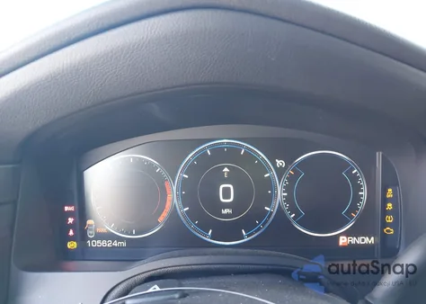 2015 Cadillac Escalade Luxury z USA, uszkodzony, nr VIN 1GYS3MKJ8FR739404